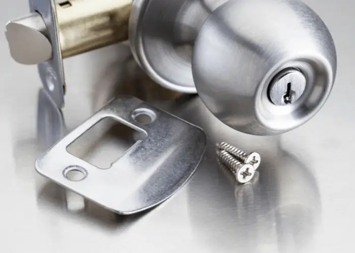 lock repair & replacement cardiff